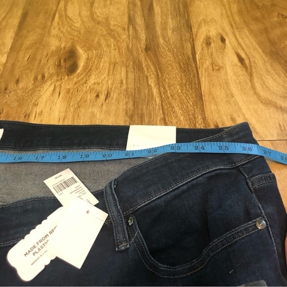 NWT Lane Bryant Signature Fit Straight Mid-Rise Jeans Size 34/36 Stretch 54x31 - Picture 8 of 16
